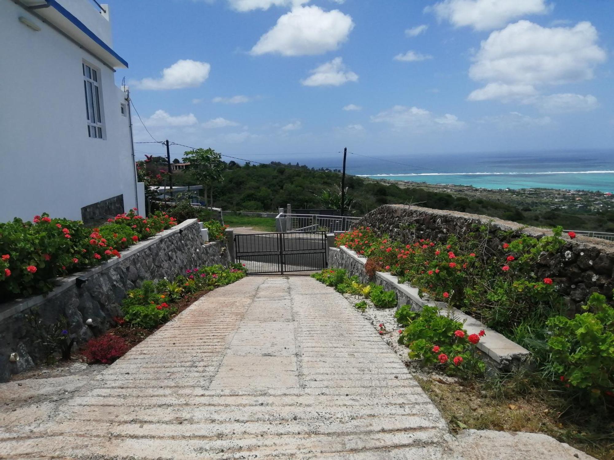 Вилла O Bercail Du Sud-Hibiscus Chez Jeannette Saint Gabriel Экстерьер фото